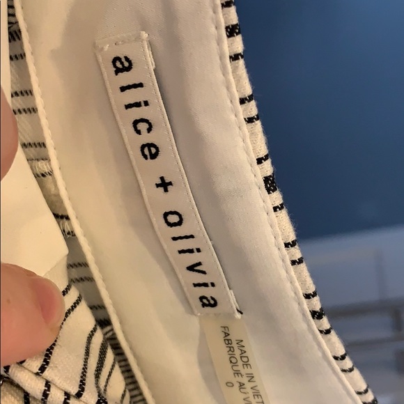 Alice & Olivia crop pants - Picture 3 of 4